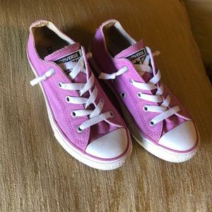 Converse,youth size 13, pink